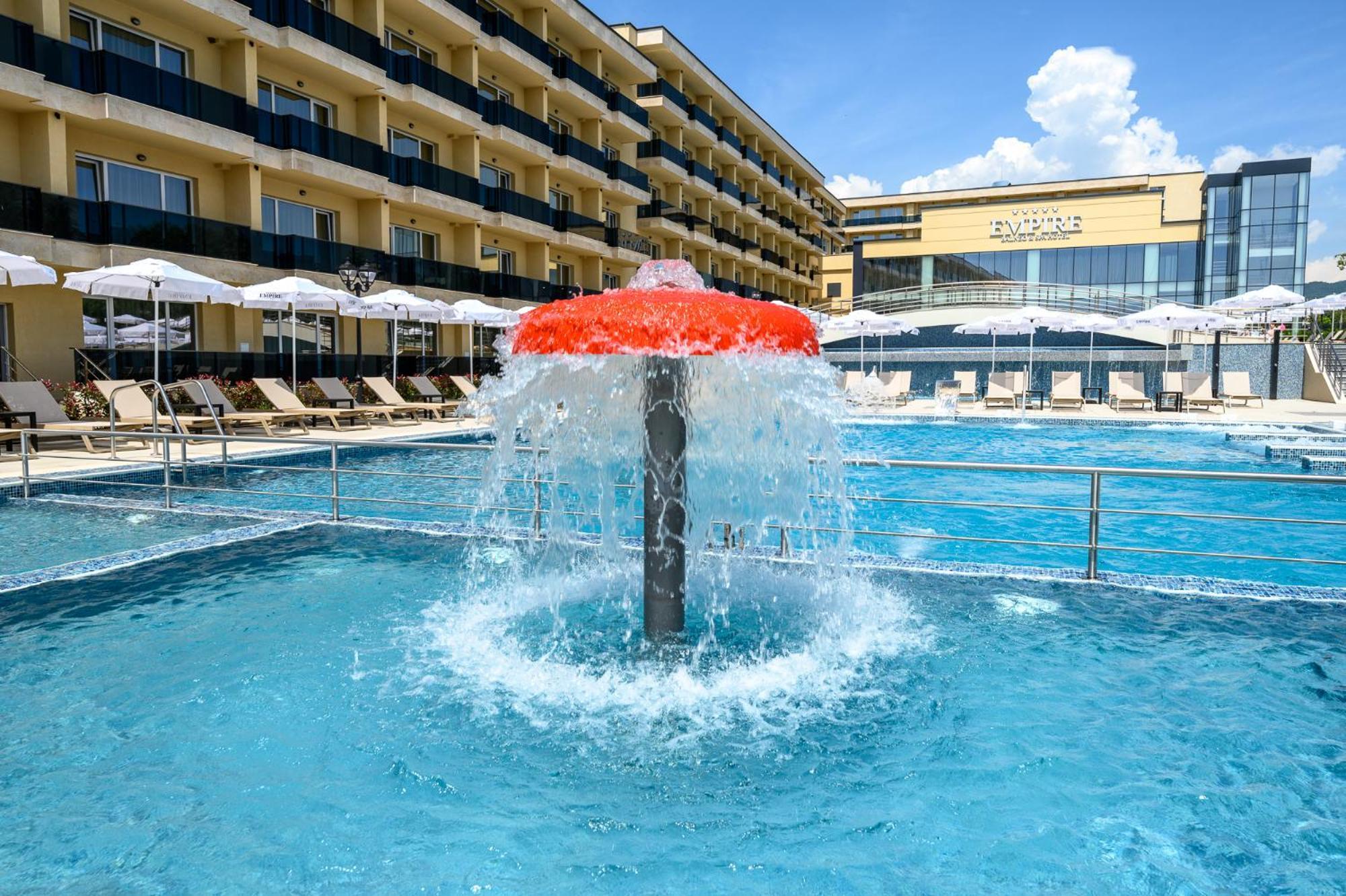 Empire Balneo & Spa Hotel Hisarya Buitenkant foto