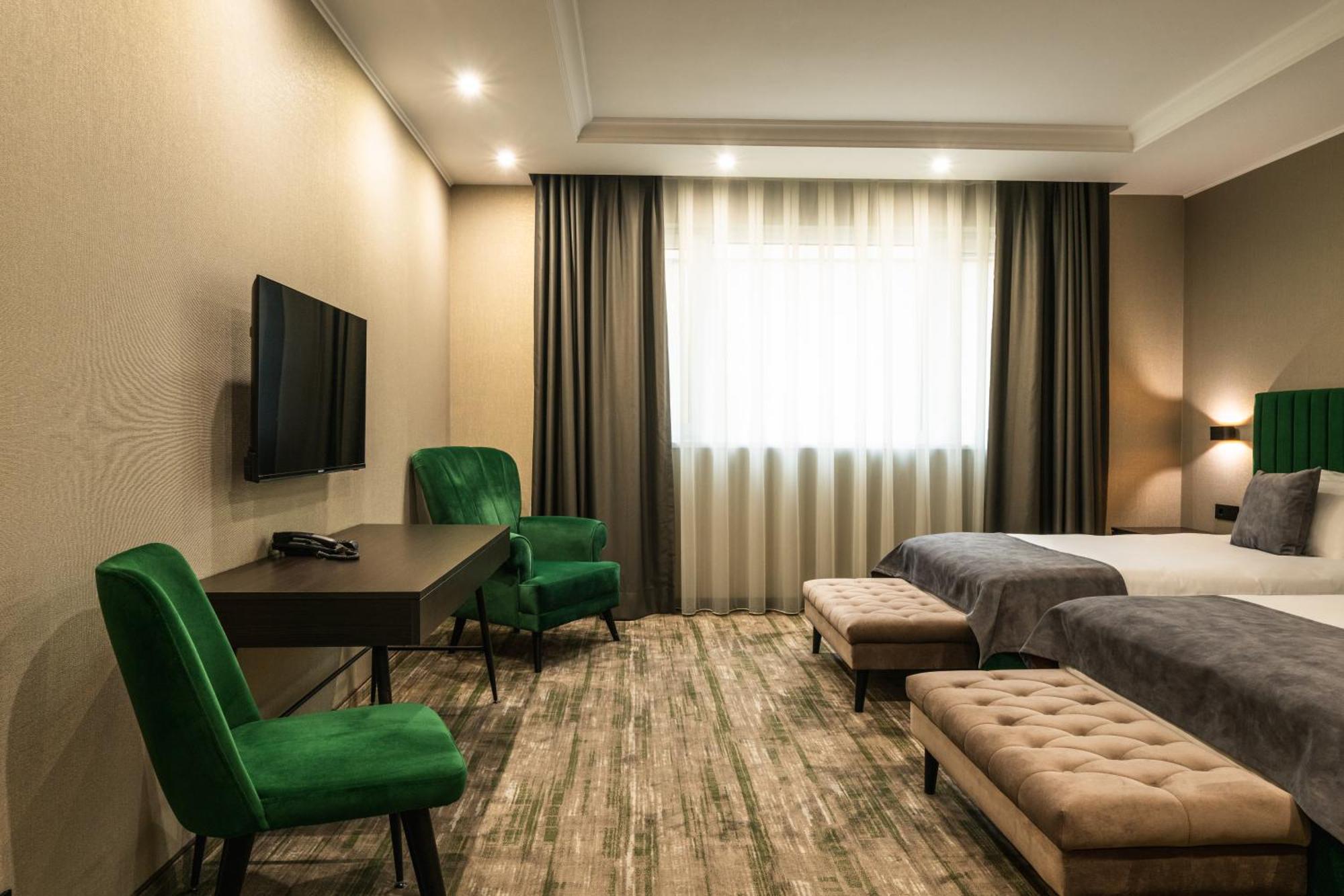 Empire Balneo & Spa Hotel Hisarya Buitenkant foto