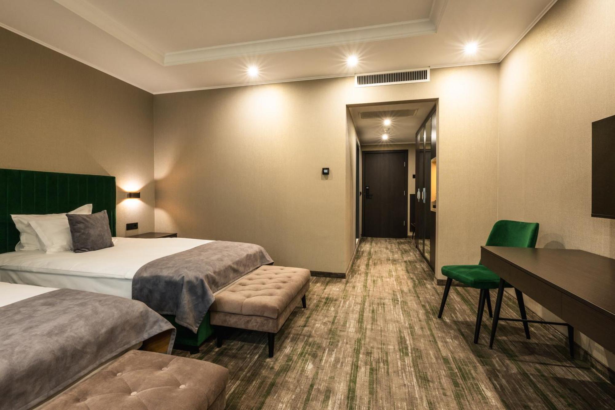 Empire Balneo & Spa Hotel Hisarya Buitenkant foto