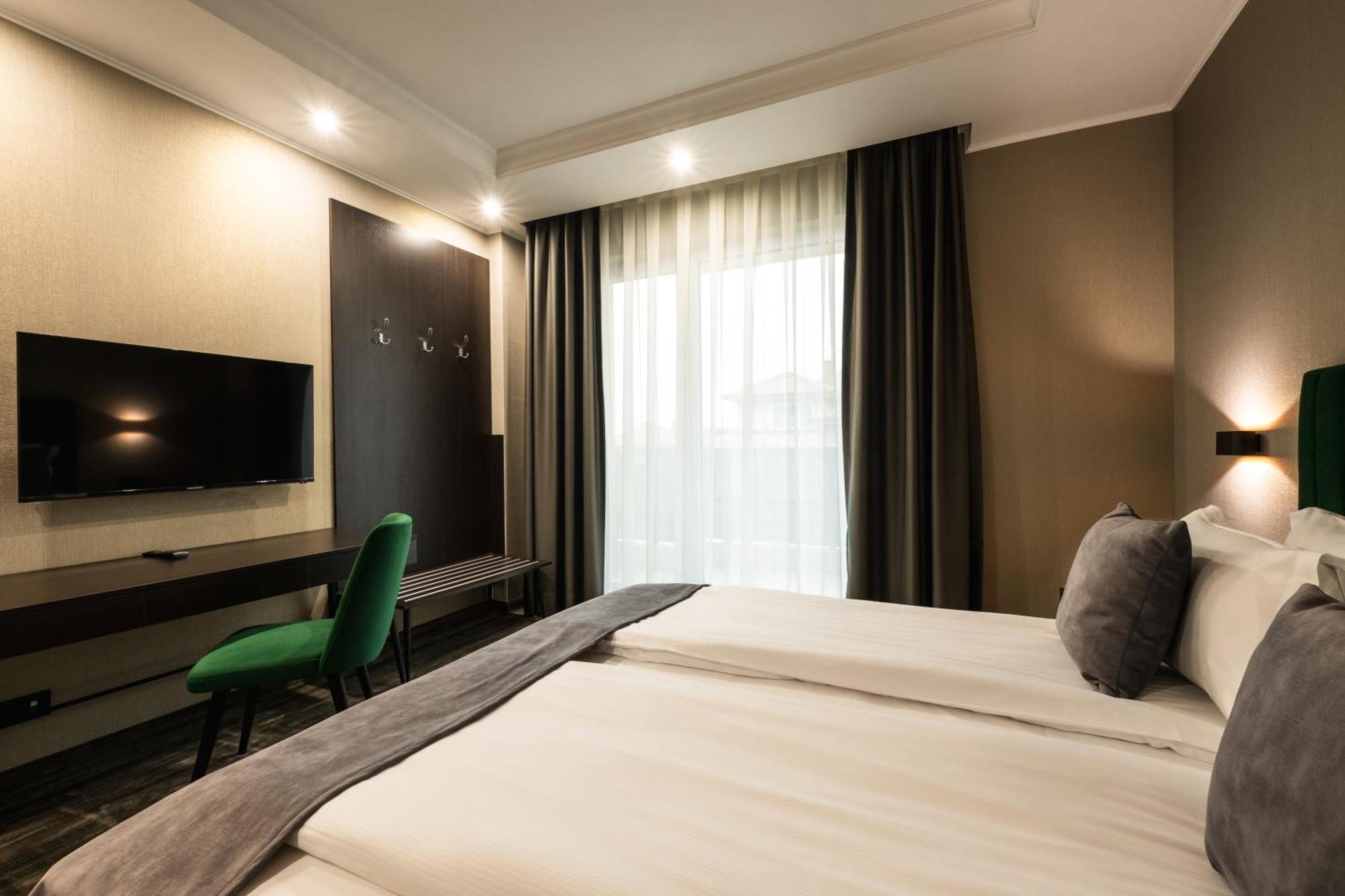 Empire Balneo & Spa Hotel Hisarya Buitenkant foto