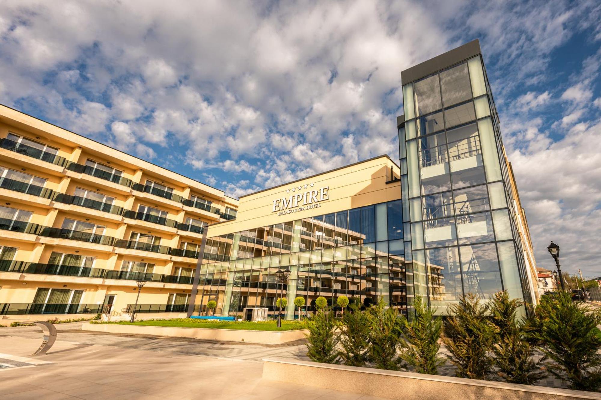 Empire Balneo & Spa Hotel Hisarya Buitenkant foto