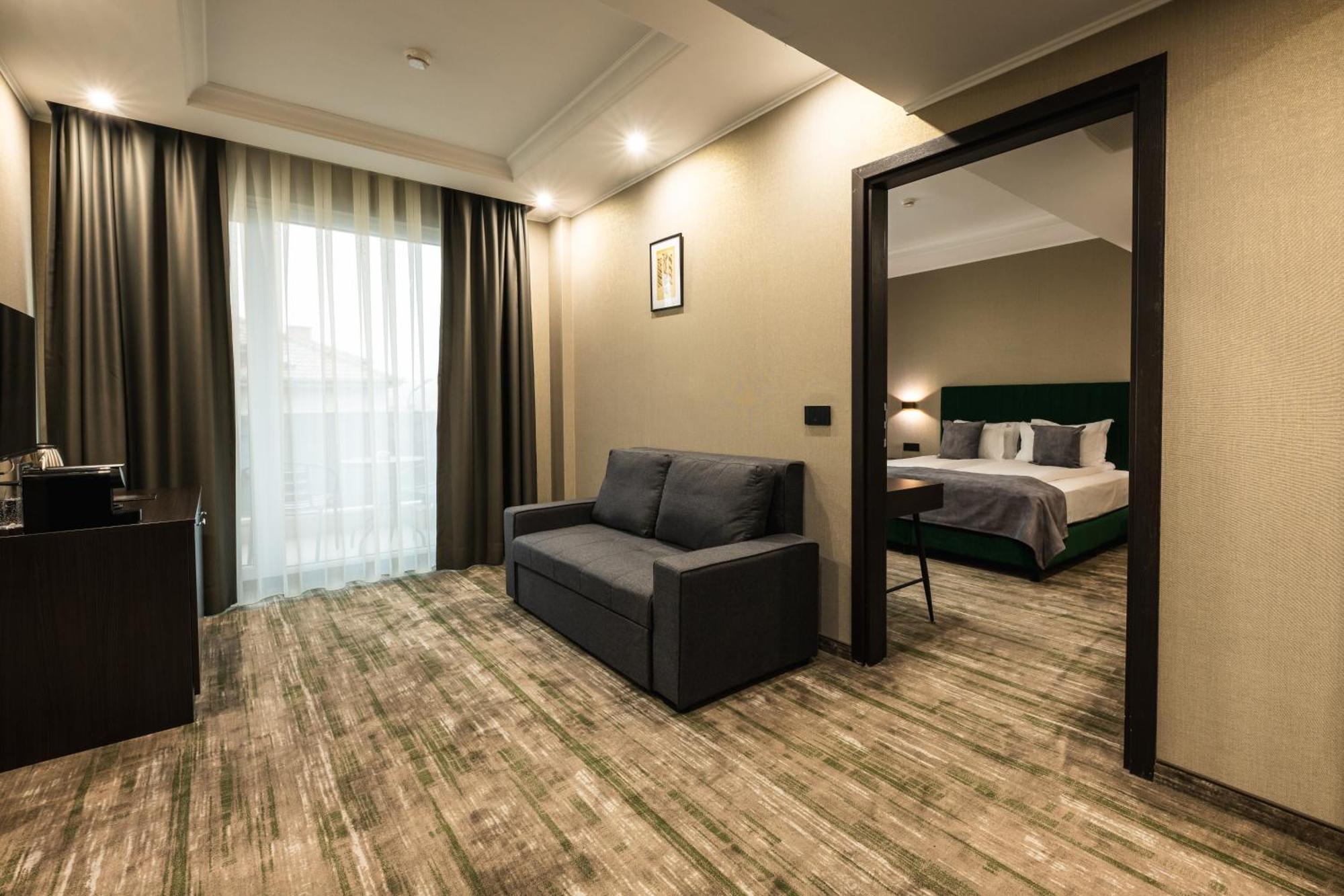 Empire Balneo & Spa Hotel Hisarya Buitenkant foto